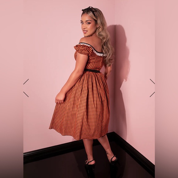 Vixen by Micheline Pitt Bardot Beauty Swing Dress in Orange Pumpkin Gingham - Picture 3 of 11
